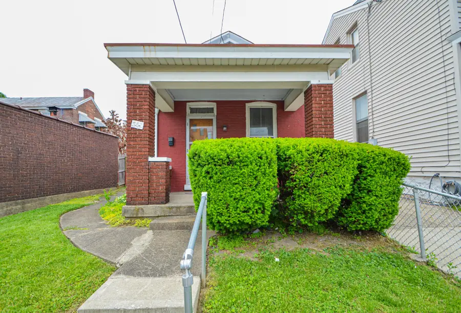 223 E 18th Street, Covington, KY 41014 - #2
