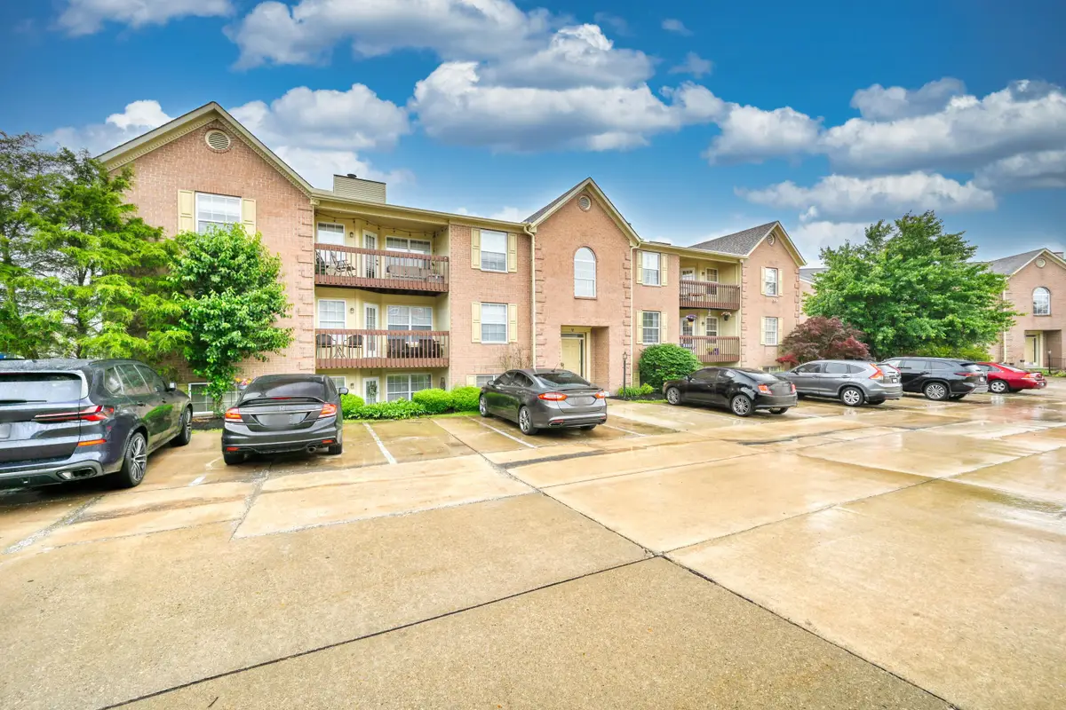 18 Highland Meadows Circle #6, Highland Heights, KY 41076 - #1