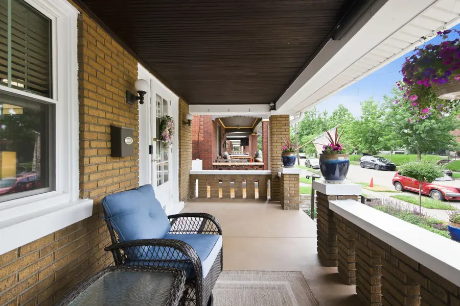 611 Oak Street, Newport, KY 41071 - #2