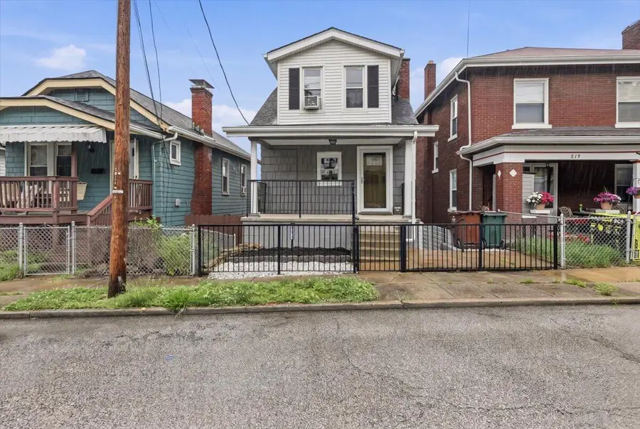 221 W 13th Street, Newport, KY 41071 - #2