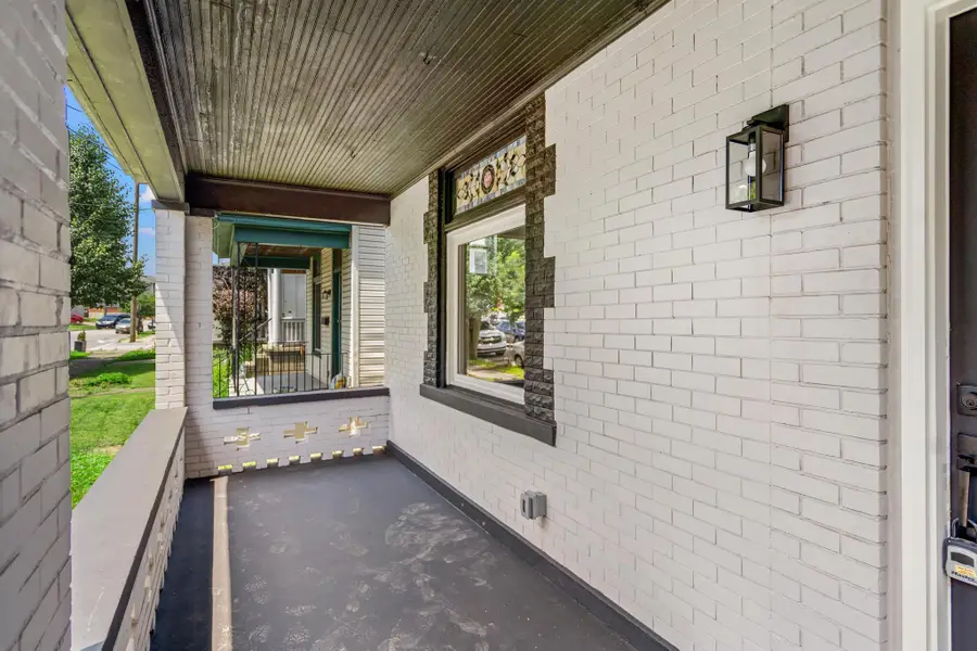 408 E 18th Street, Covington, KY 41014 - #2