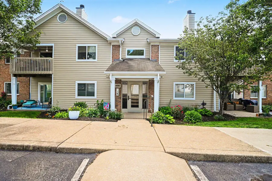 490 Lakeview Drive #205, Newport, KY 41071 - #2
