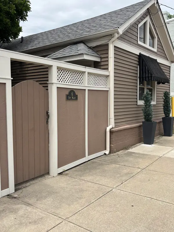 6 E Walnut Street, Southgate, KY 41071