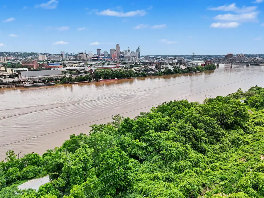 101 River Road, Ludlow, KY 41016 - #2