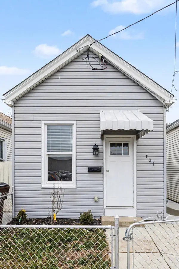 704 W 35th Street, Latonia, KY 41015
