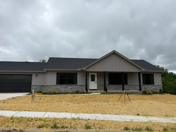 180 Saddlebrook Lane, Dry Ridge, KY 41035