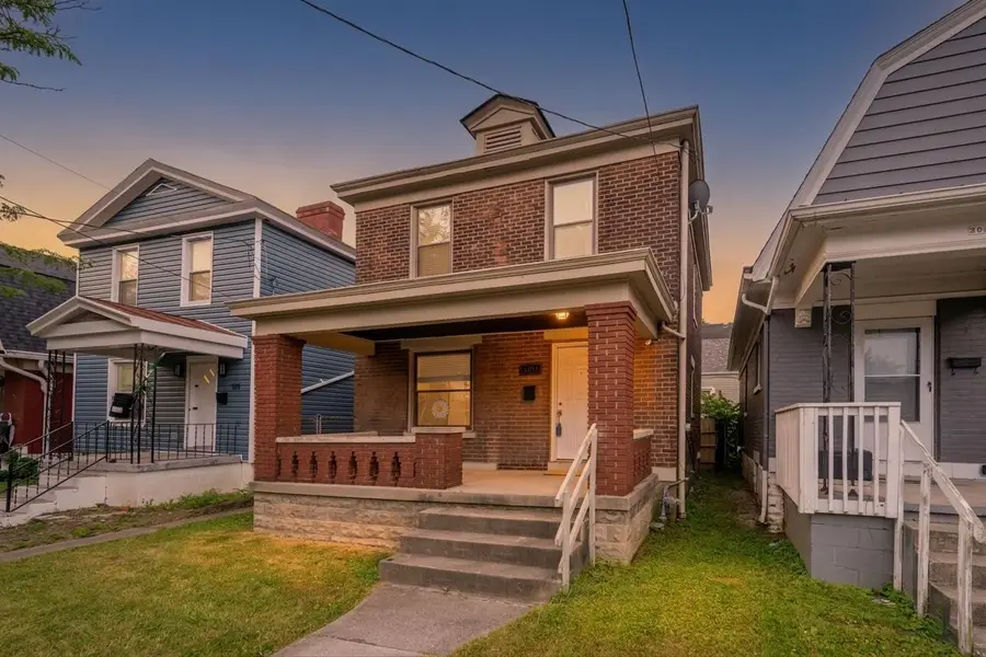 303 E 21st Street, Covington, KY 41014 - #2