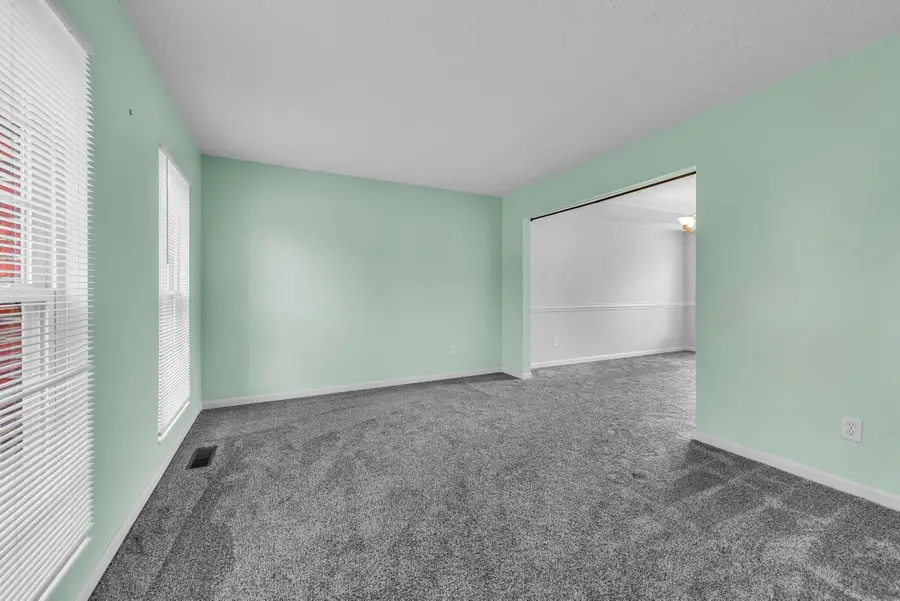 9024 Georgian Court, Florence, KY 41042 - #3