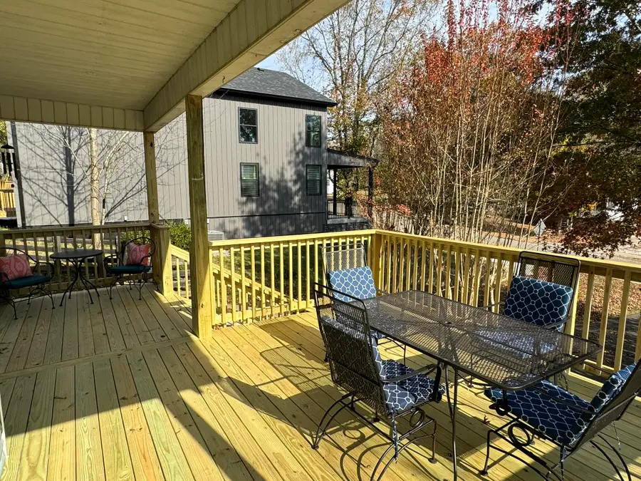 138 W French Avenue, Burnside, KY 42519 - #2