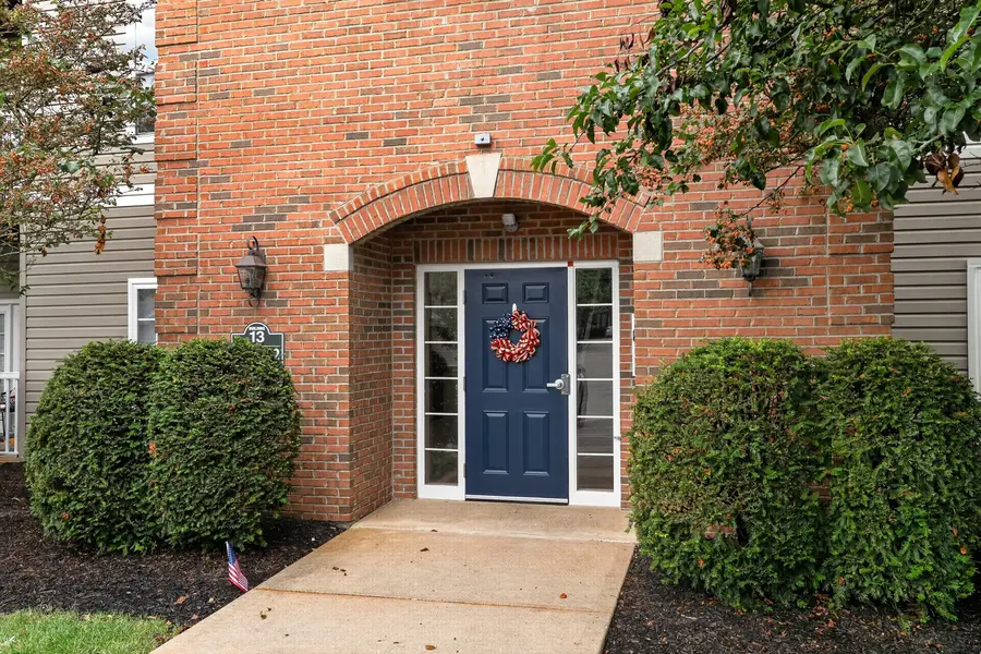 588 Ivy Ridge Drive, Newport, KY 41076 - #2