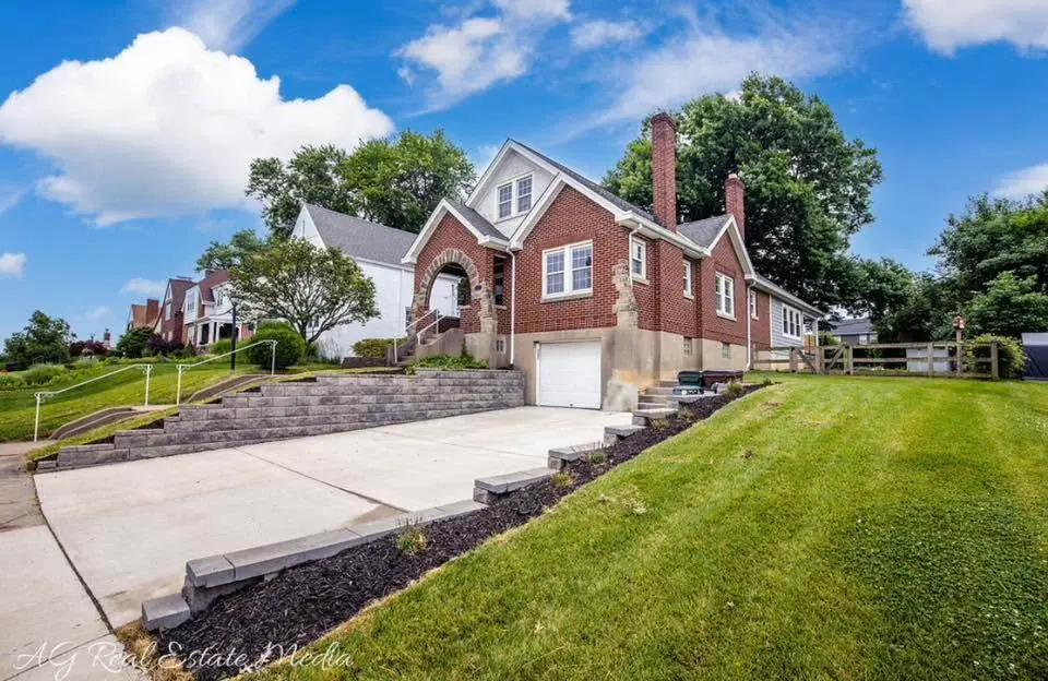 1627 E Henry Clay Avenue, Covington, KY 41011 - #1