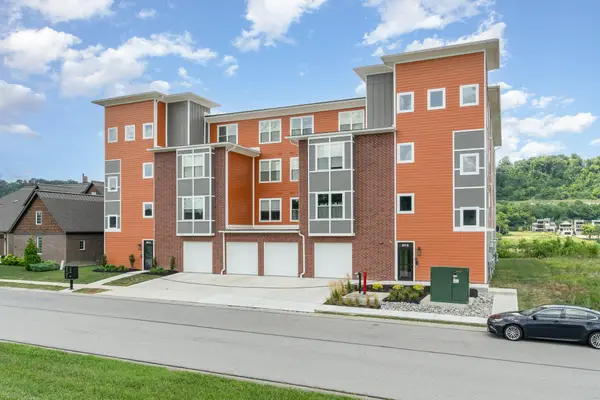 617 Manhattan Boulevard #204, Dayton, KY 41074
