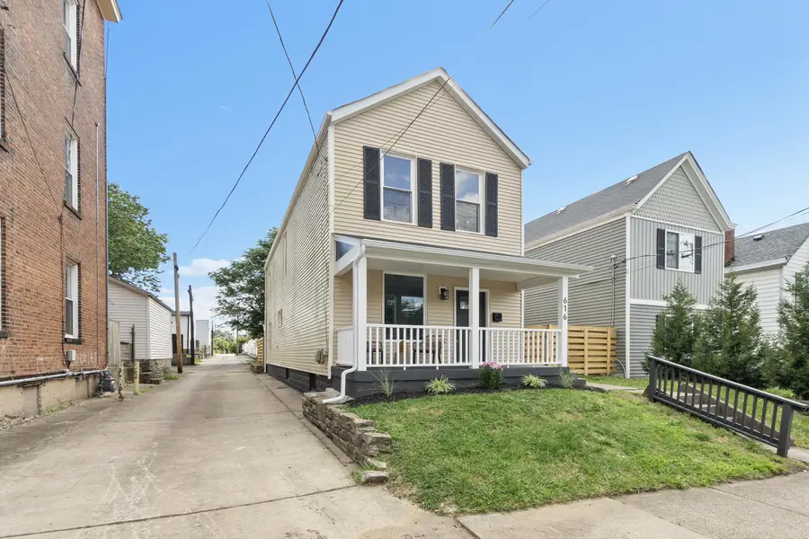 616 Walnut Street, Dayton, KY 41074 - #3
