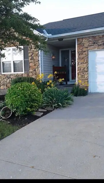 8484 Watersedge Drive, Florence, KY 41042 - #2