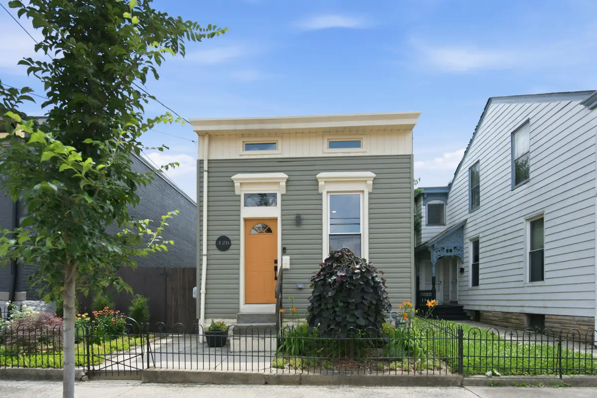 326 W 9th Street, Newport, KY 41071 - #1