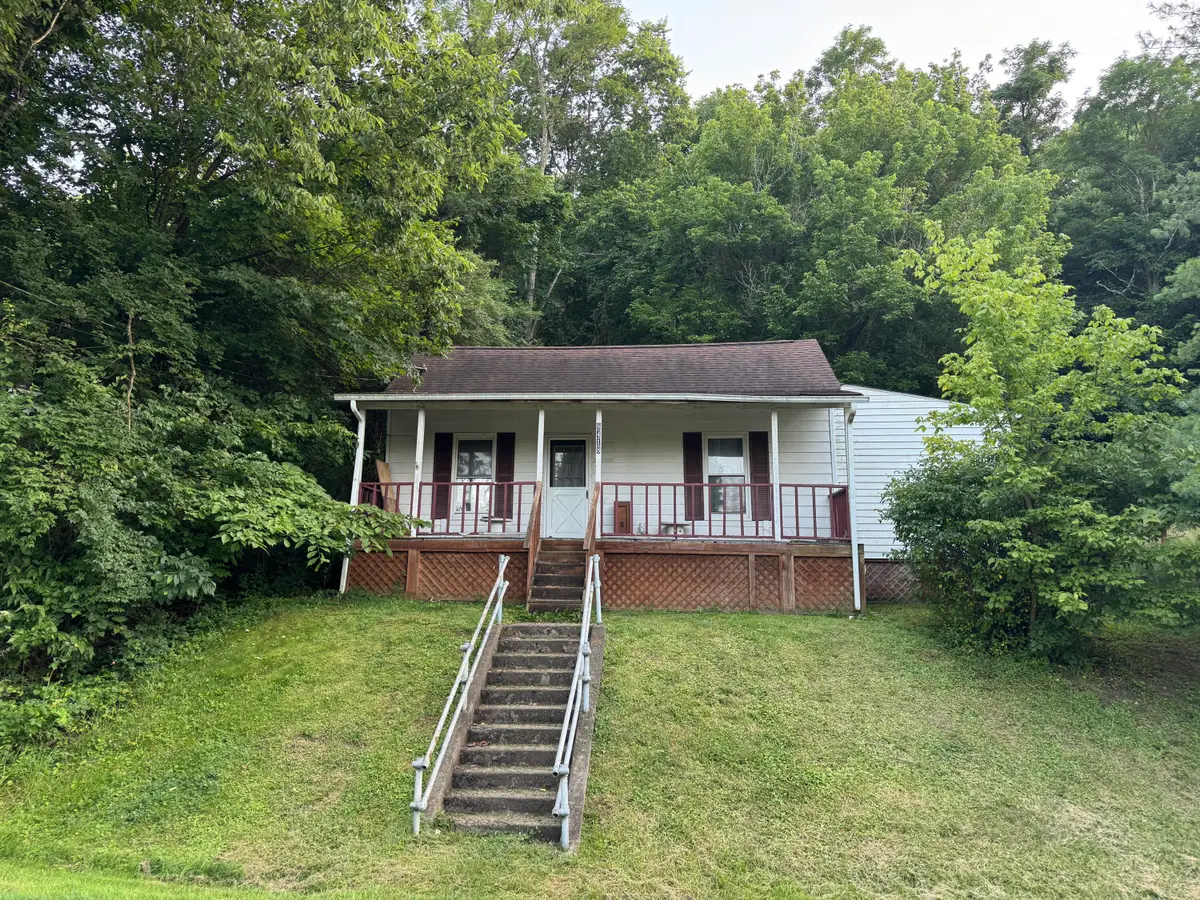 8418 Locust Pike, Latonia, KY 41015 - #1