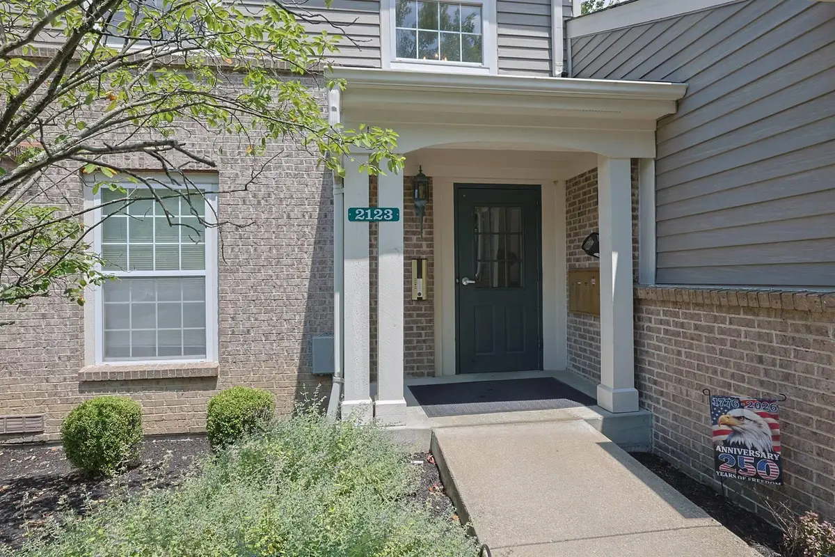 2123 Clareglen Drive #103, Crescent Springs, KY 41017 - #1