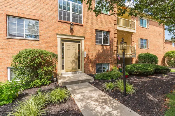 3 Highland Meadows Drive #8, Highland Heights, KY 41076
