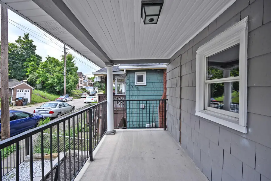 221 W 13th Street, Newport, KY 41071 - #3