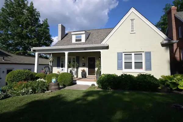 1307 E Henry Clay Avenue, Covington, KY 41011