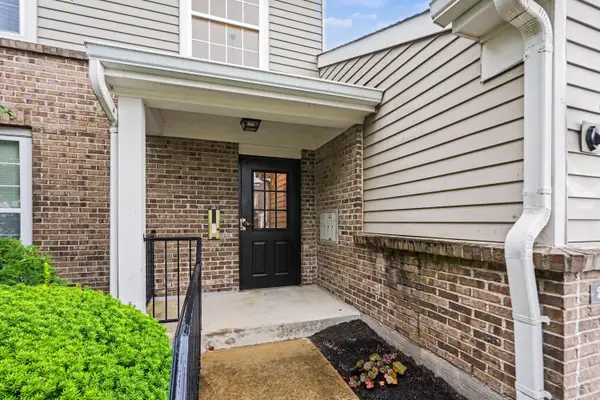 203 S Watchtower Drive #304, Wilder, KY 41076