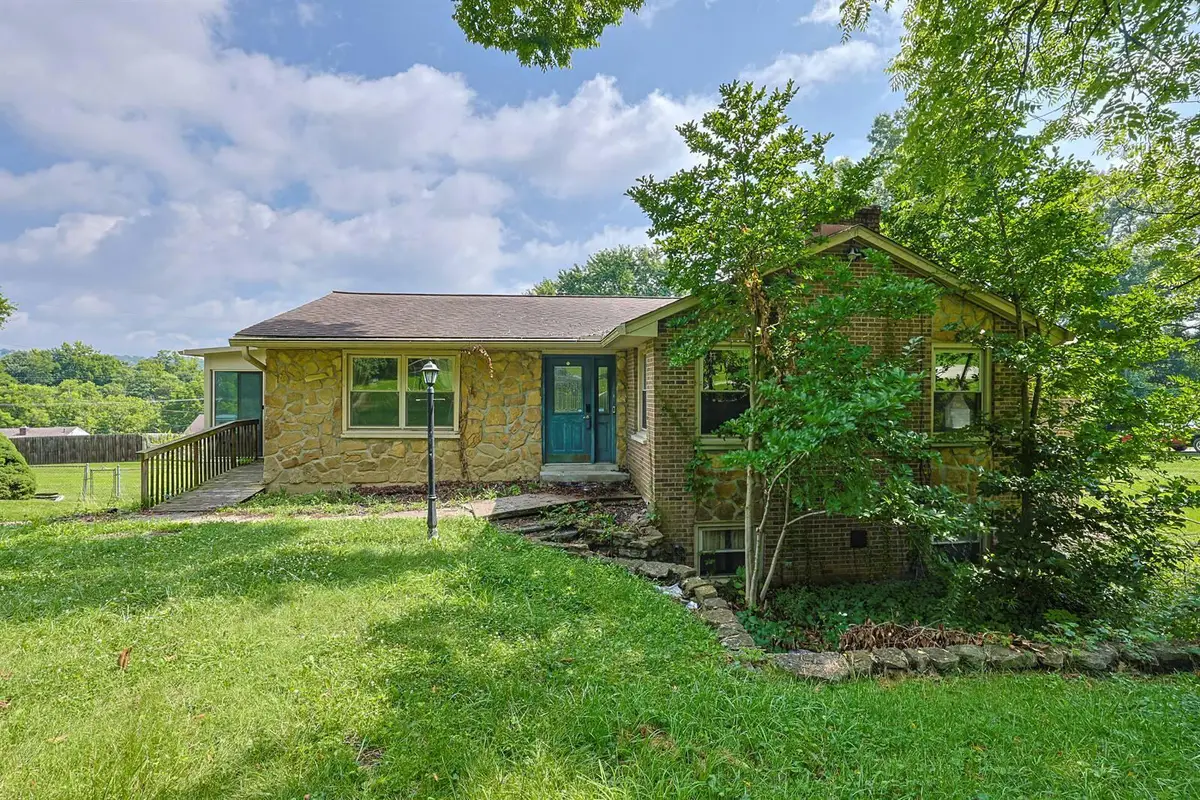 736 Parkview Drive, Latonia, KY 41015 - #1