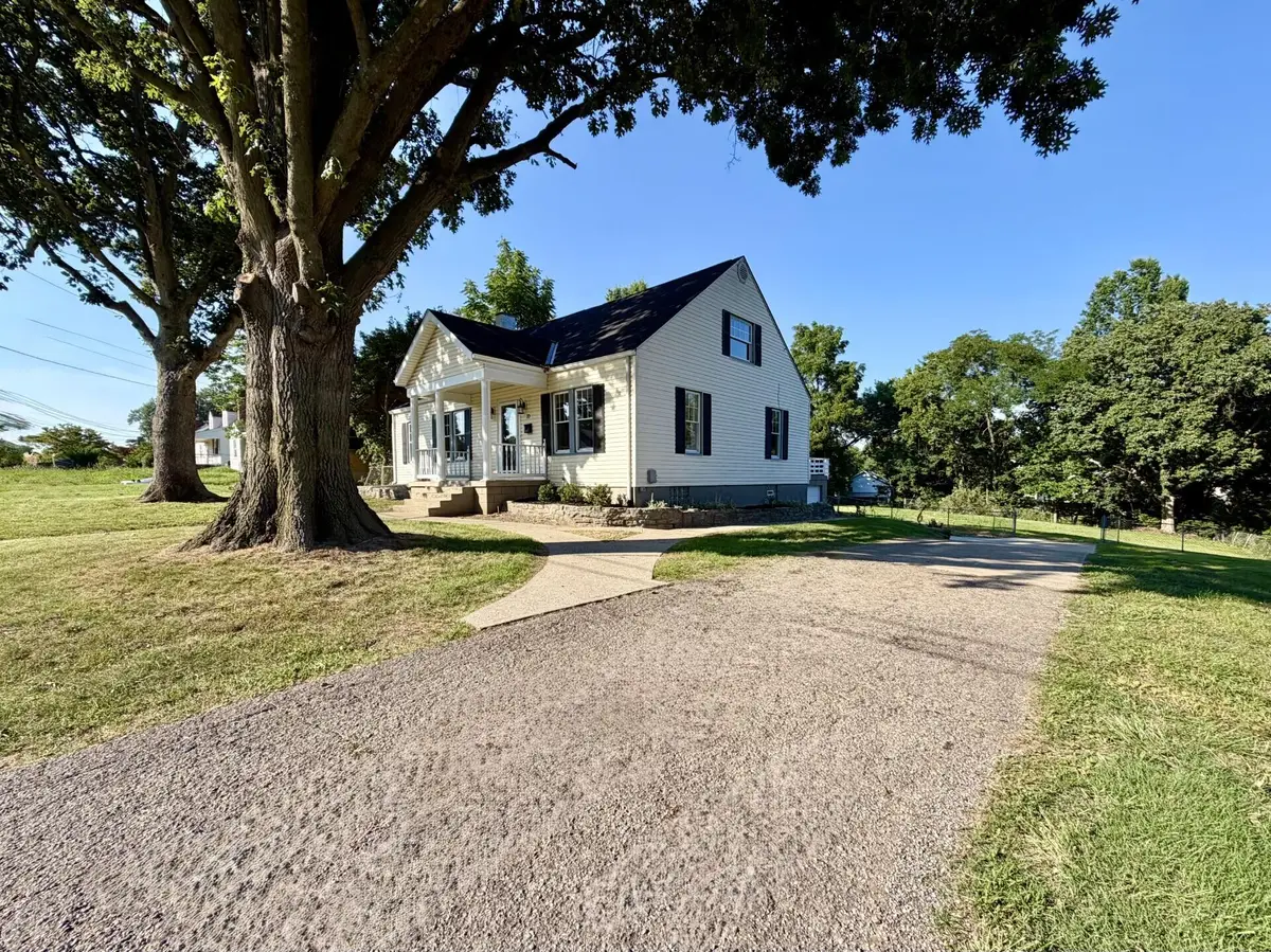 33 Eastern Avenue, Elsmere, KY 41018 - #1