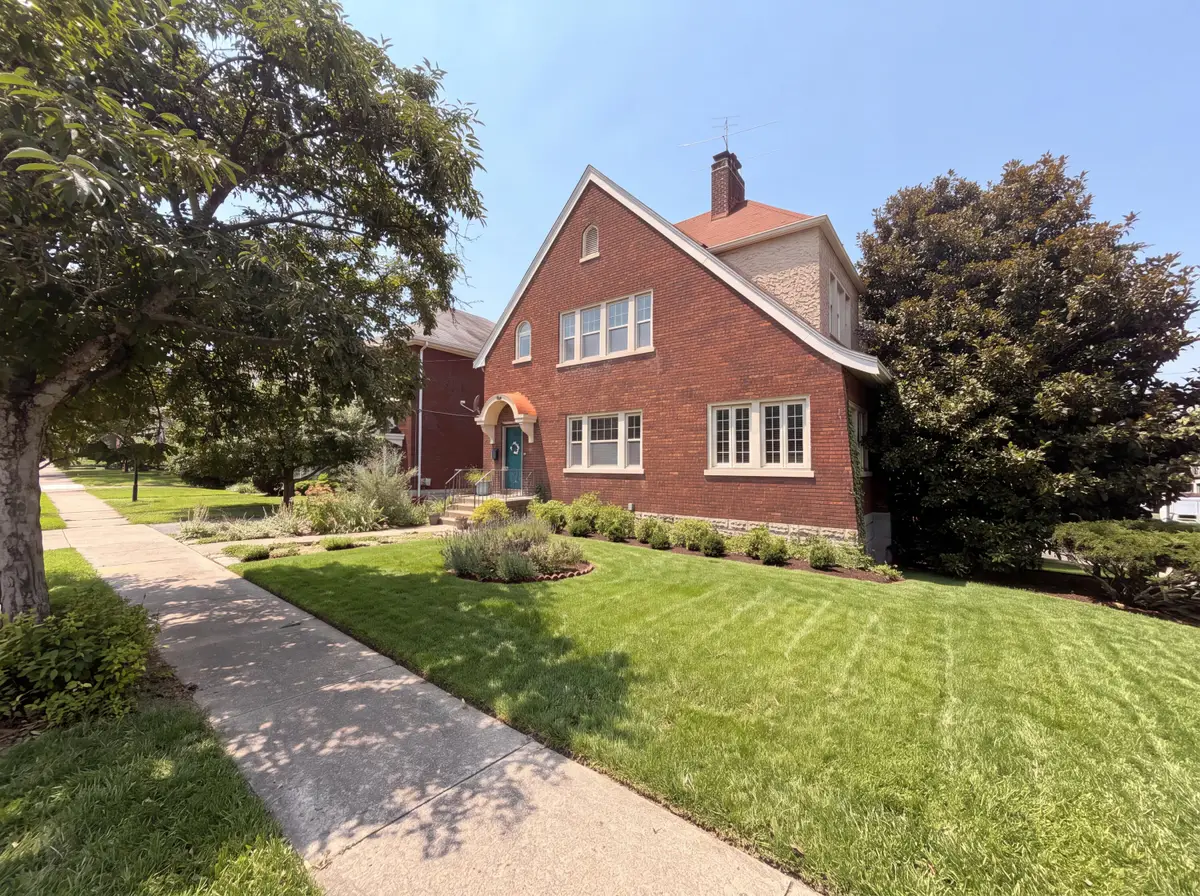 831 N Ft Thomas Avenue, Fort Thomas, KY 41075 - #1