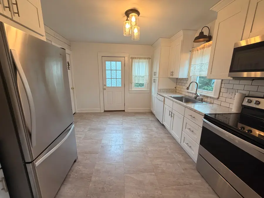 715 N Main Street, Williamstown, KY 41097 - #3