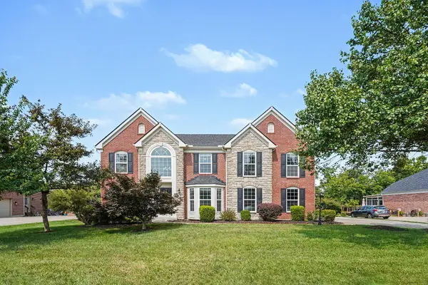 2324 Summerwoods Drive, Hebron, KY 41048