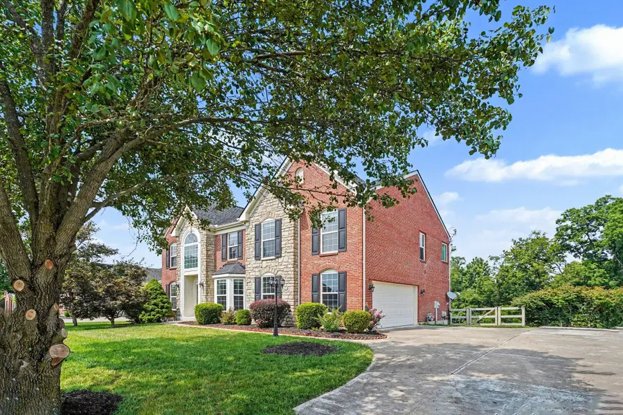 2324 Summerwoods Drive, Hebron, KY 41048 - #2