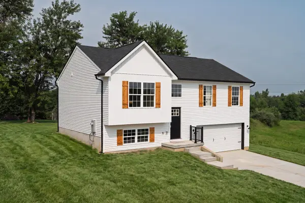 102 Avalon Drive, Williamstown, KY 41097