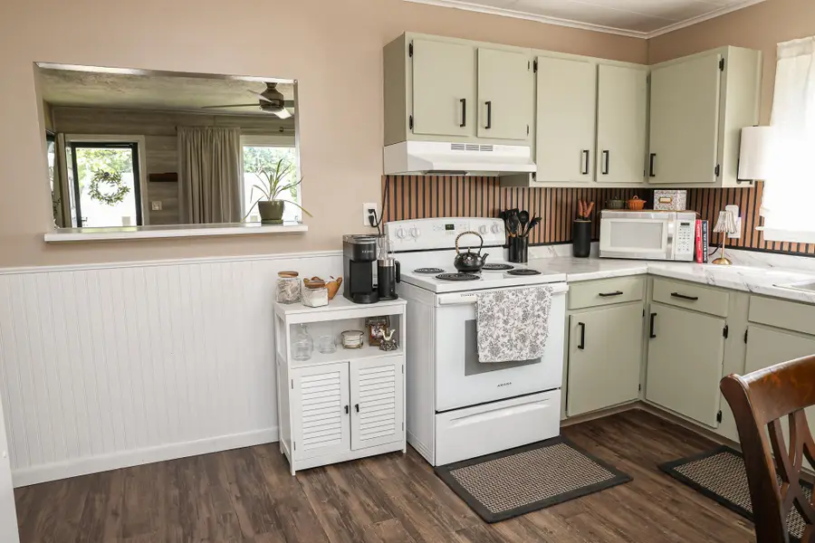 13 Summit Avenue, Williamstown, KY 41097 - #2