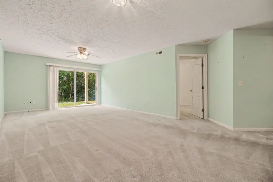 1620 Ashley Court #102, Florence, KY 41042 - #3