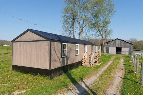 1810 Twin Creek Road, Sadieville, KY 40370