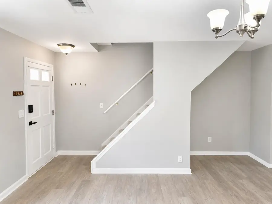 6919 Curtis Way, Florence, KY 41042 - #3