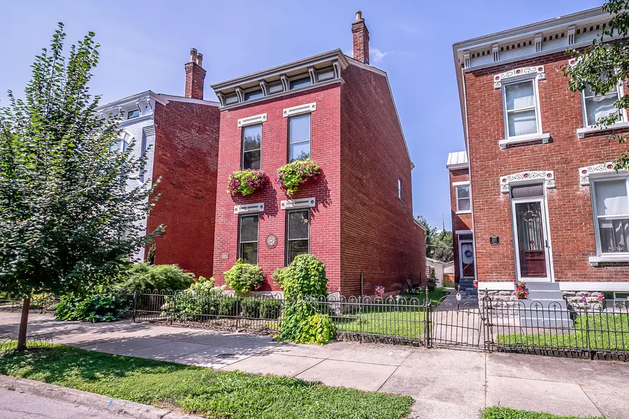 826 Monroe Street, Newport, KY 41071 - #3