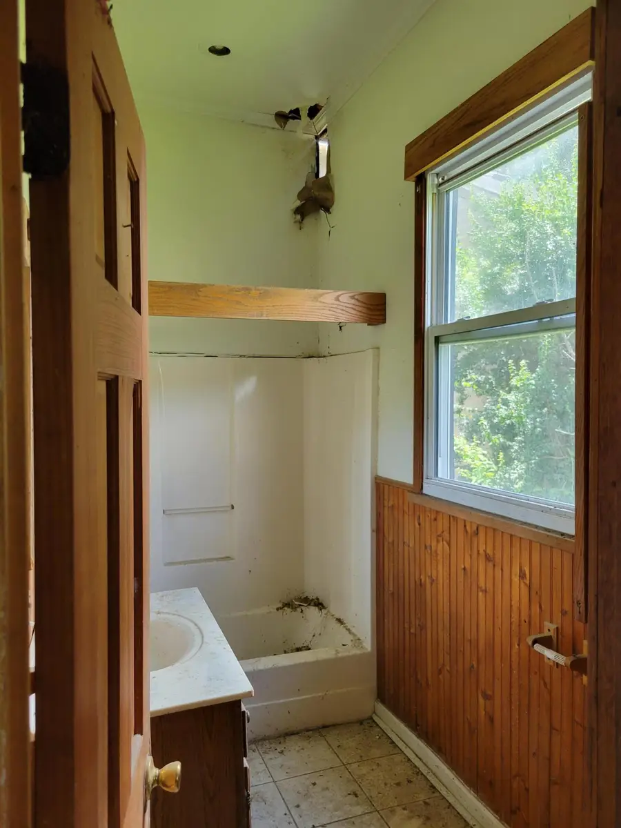 645 Laurel Street, Covington, KY 41011 - #3