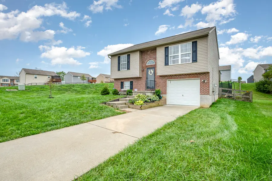 401 Lost Creek Drive, Walton, KY 41094 - #2