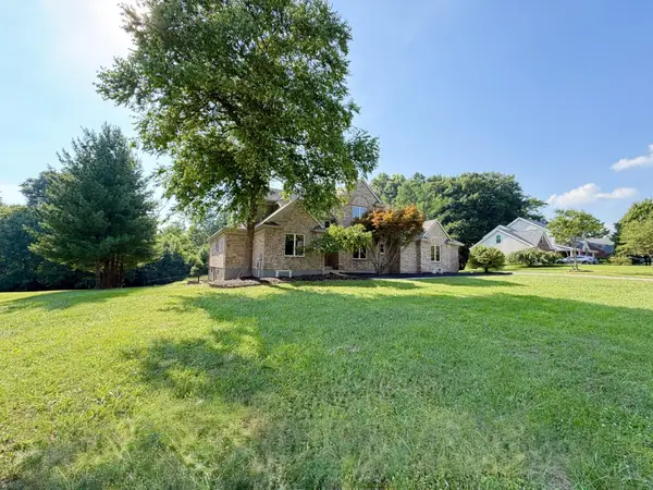 5569 Regal Ridge Drive, Burlington, KY 41005