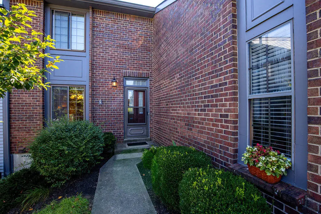 222 Shaker Heights Lane, Crestview Hills, KY 41017 - #1