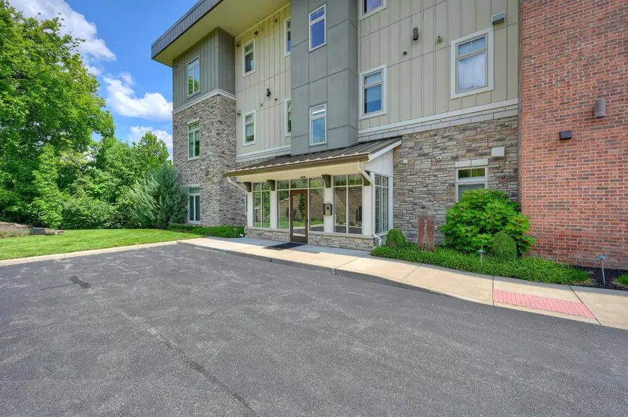 1130 Shavano Drive #12, Covington, KY 41011 - #2