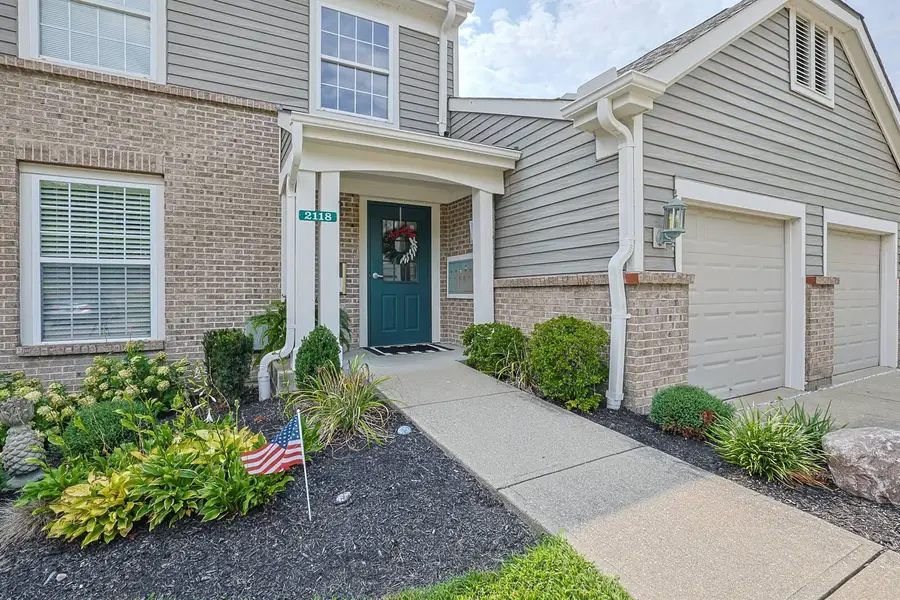 2118 Castlebar Court #104, Crescent Springs, KY 41017 - #3