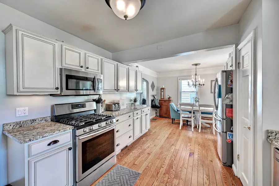 102 Pleasant Ridge Avenue, Fort Mitchell, KY 41017 - #3