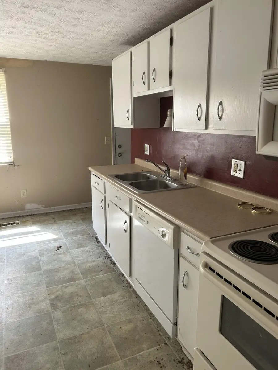 145 Bluffside Drive, Covington, KY 41017 - #3