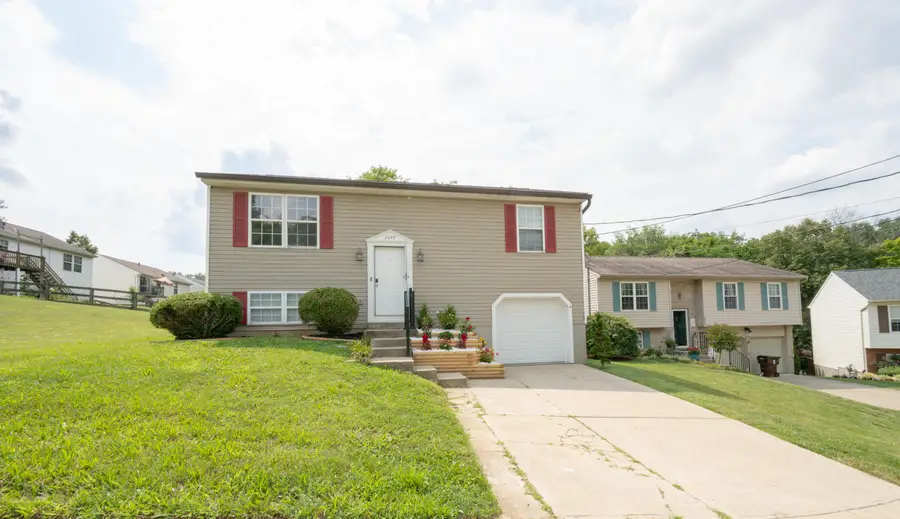 2649 Ridgecrest Lane, Covington, KY 41017 - #2