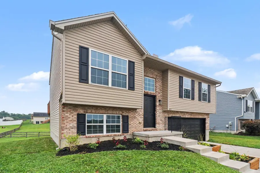 513 Summer Pointe Drive, Walton, KY 41094 - #2