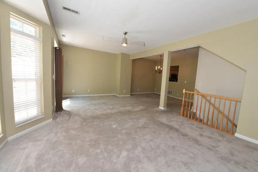507 Shadow Ridge Drive, Cold Spring, KY 41076 - #2