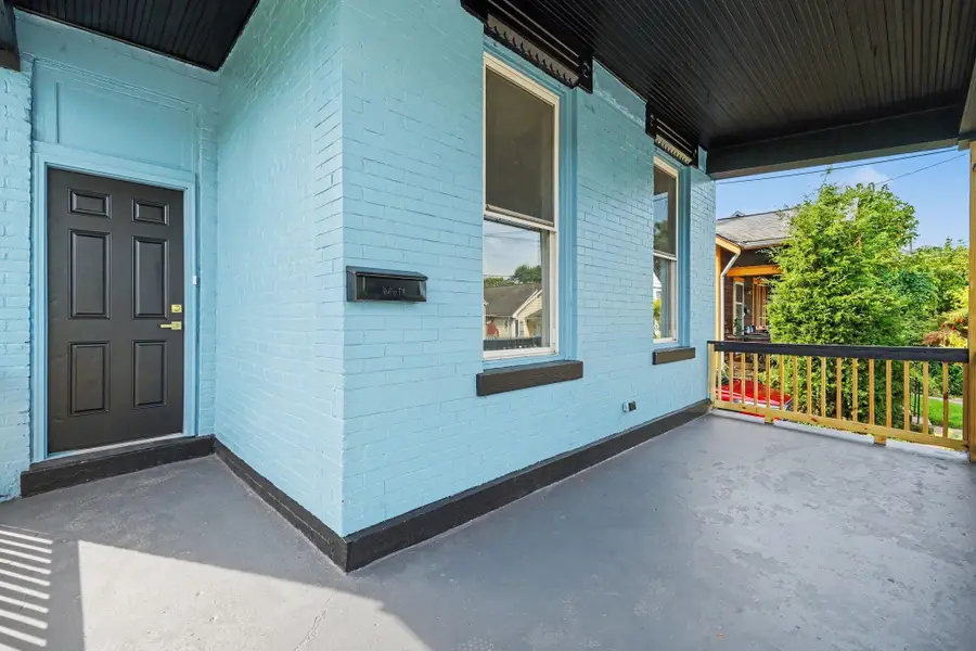 231 Shelby Street, Covington, KY 41016 - #3