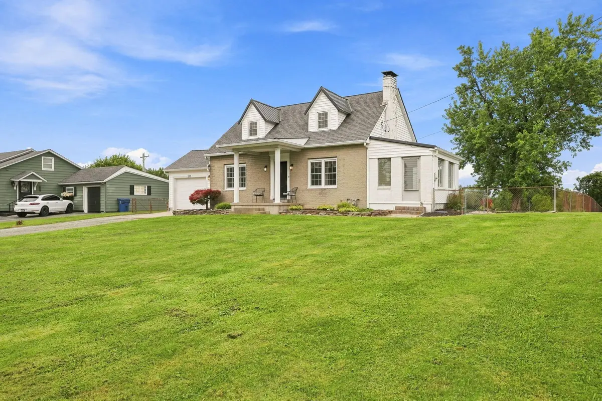 232 Sunset Drive, Williamstown, KY 41097 - #1